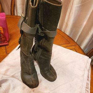 Comfortable leather sexy boots